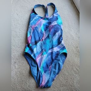Athleta malibu print one piece swim suit. xs